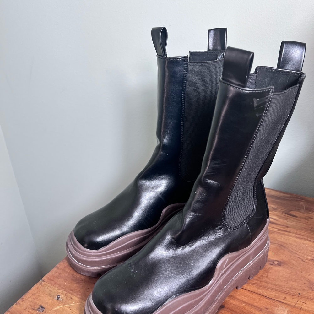 Lemonade Black Chunky Platform Chelsea Boots Lug Sole Women’s 8